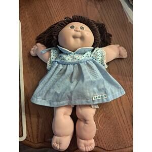 Vintage cabbage patch doll